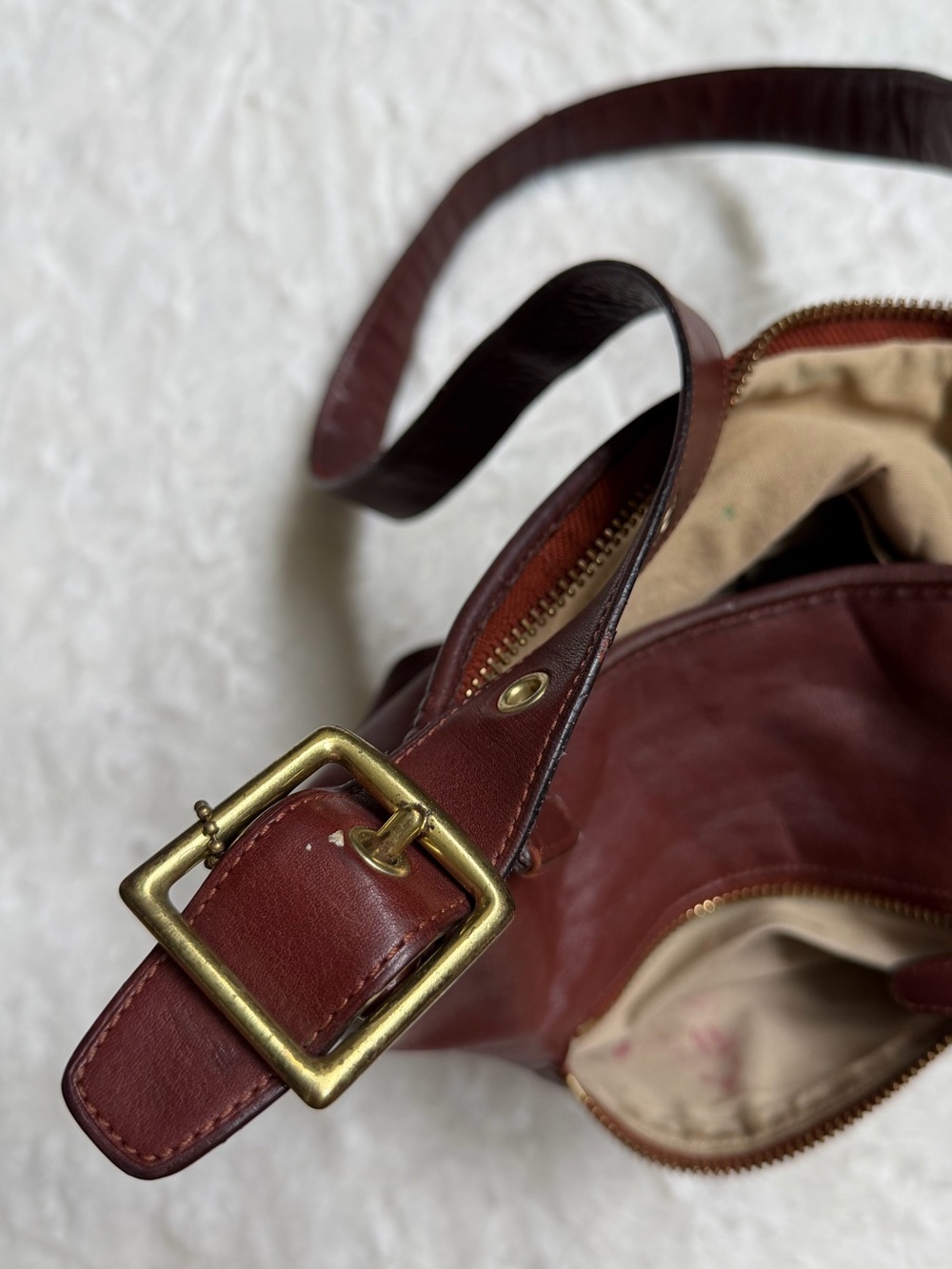 COACH Burgundy Leather Vintage Bag with Gold-Tone Accents Boho - Picture 8 of 12
